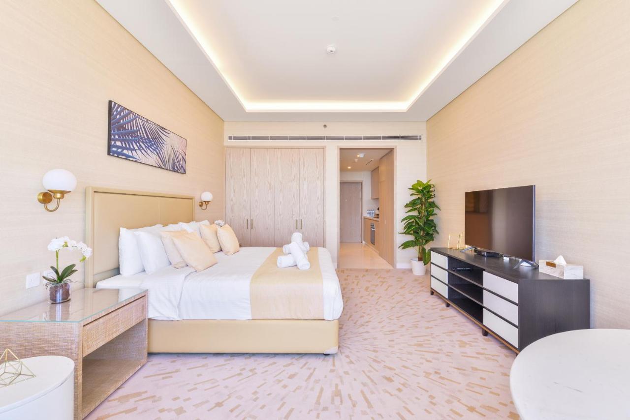 دبي Ultra Luxury Palm Tower With Shared Hotel Facilities المظهر الخارجي الصورة