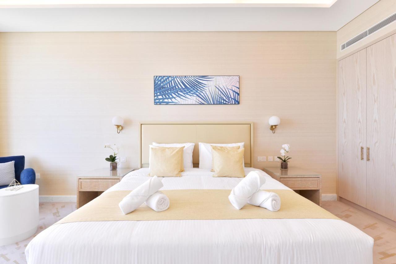 دبي Ultra Luxury Palm Tower With Shared Hotel Facilities المظهر الخارجي الصورة