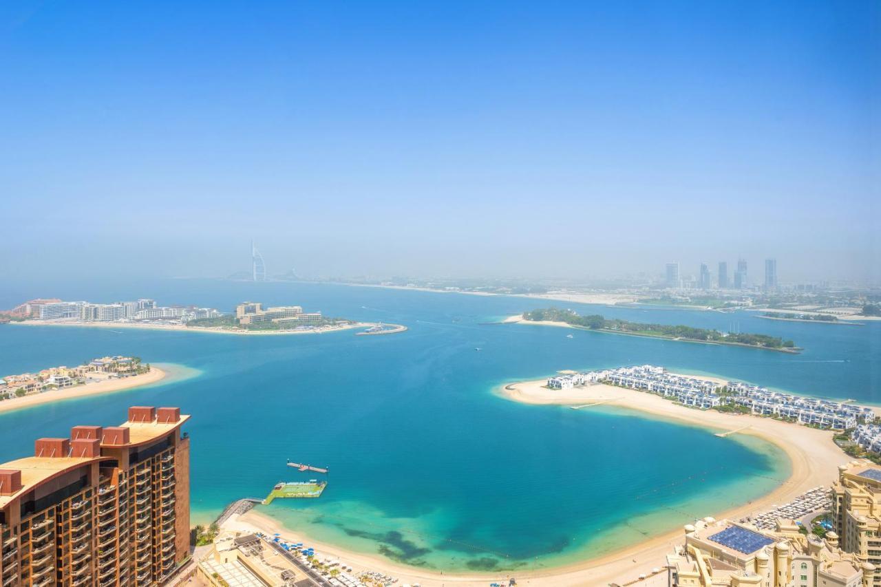 دبي Ultra Luxury Palm Tower With Shared Hotel Facilities المظهر الخارجي الصورة