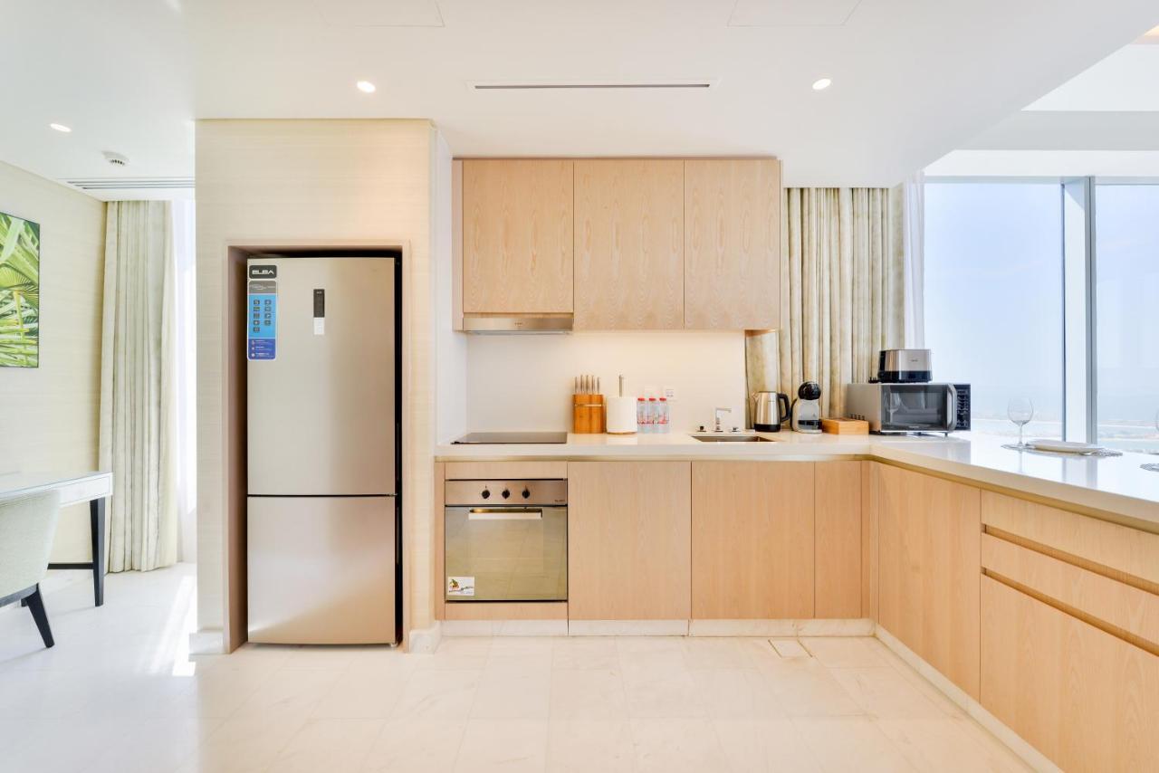 دبي Ultra Luxury Palm Tower With Shared Hotel Facilities المظهر الخارجي الصورة