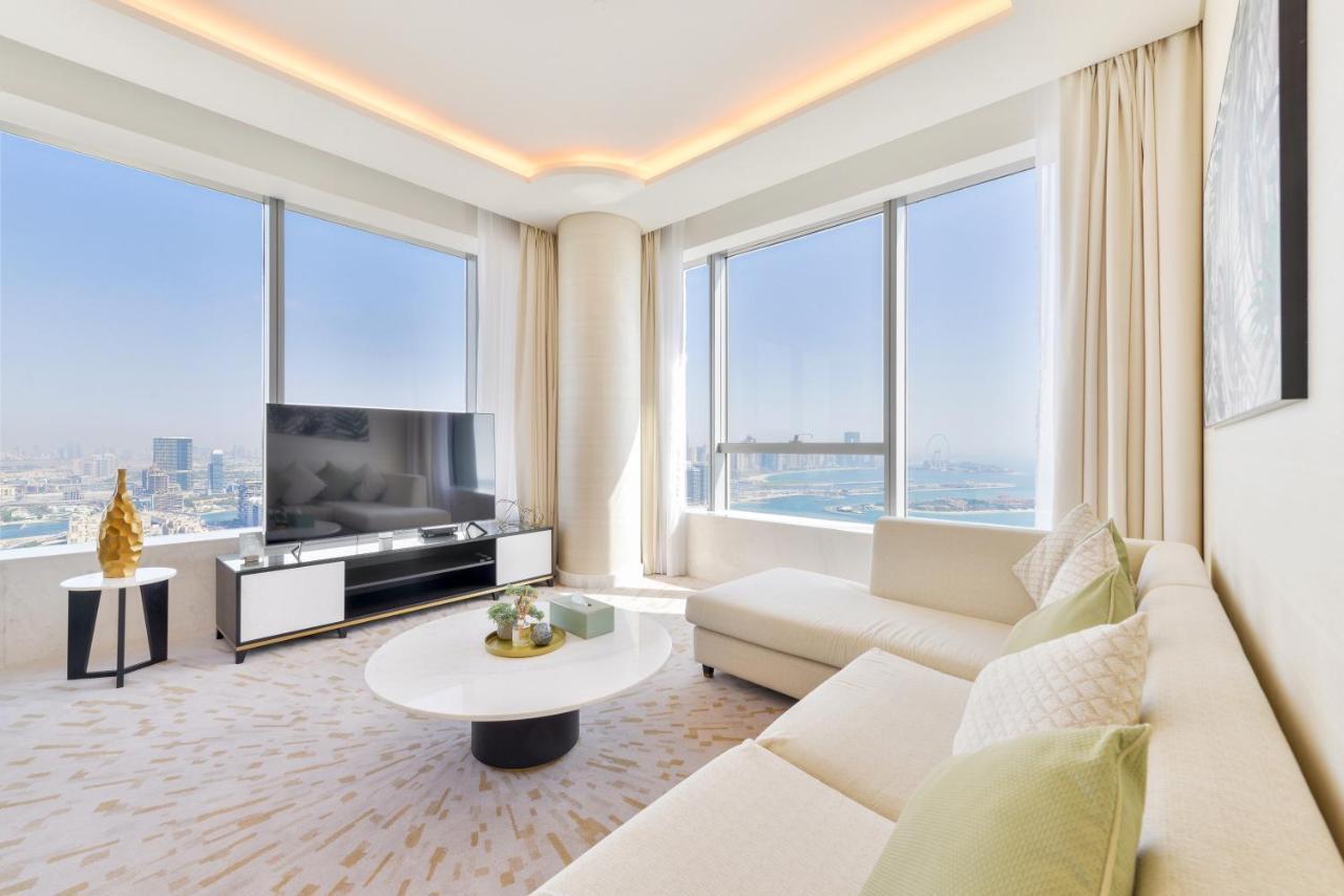 دبي Ultra Luxury Palm Tower With Shared Hotel Facilities المظهر الخارجي الصورة