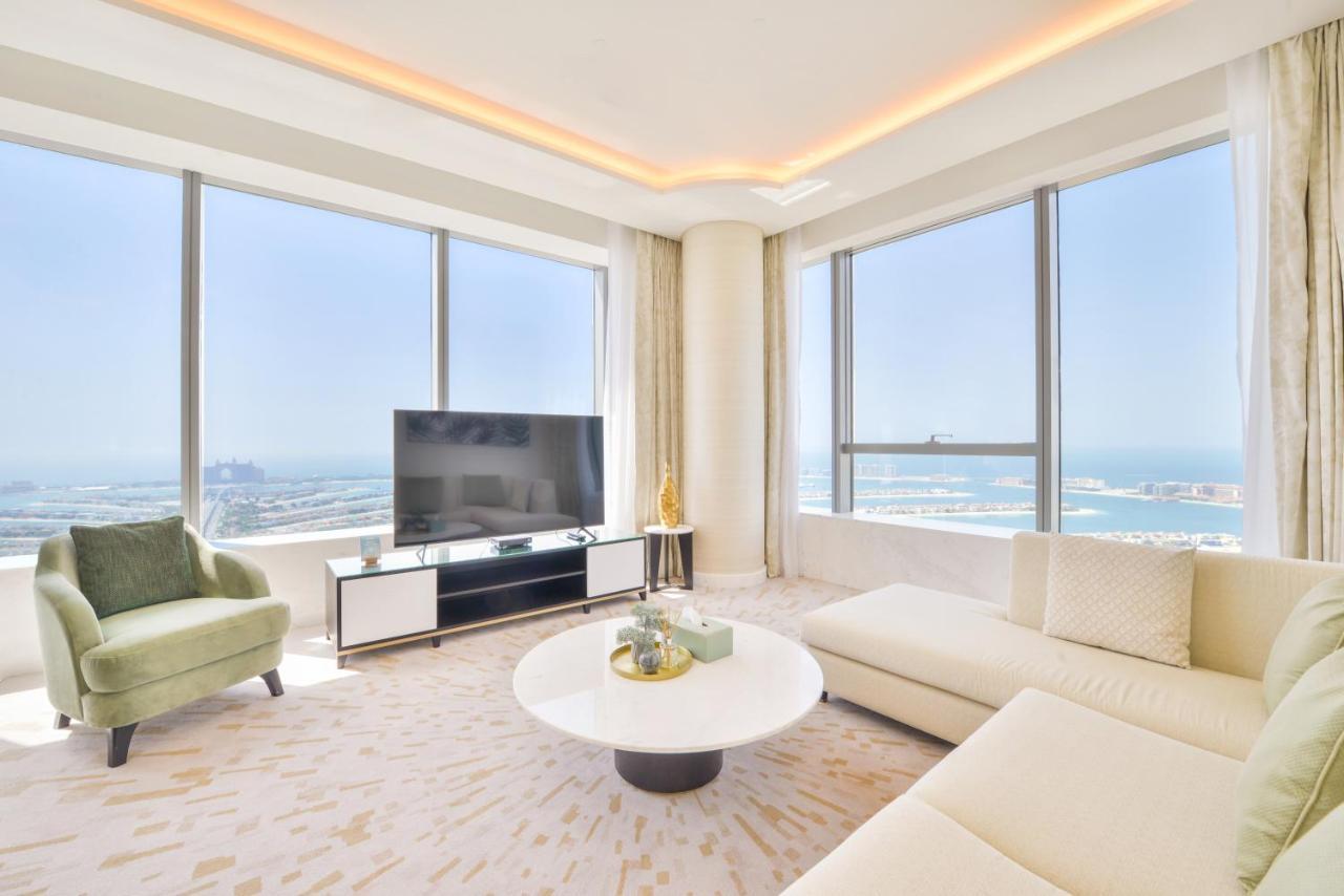 دبي Ultra Luxury Palm Tower With Shared Hotel Facilities المظهر الخارجي الصورة